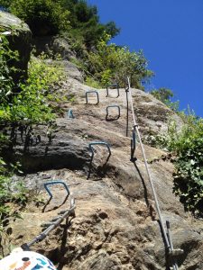 Kultur des Teilen Kinder Klettersteig Mayrhofen, Tirol