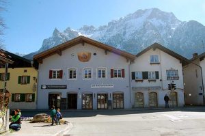 Verena Wagner Mamirocks Kinderhotel Alpenrose in Lermoos