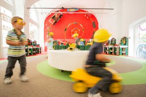Karmakalender für nachhaltigeWeihnachten und Bloggertreffen k3 im Spielzeugmuseum Salzburg