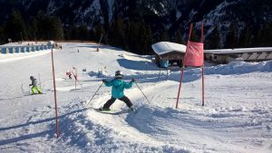 Skifahren mit Kindern rund um Innsbruck: Familienski in den SKigebieten Kappl und See - Paznaun - da ist für jedes Können was dabei!