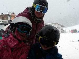 Skifahren mit Kindern im Tiroler Unterland