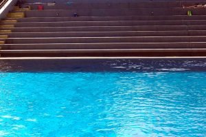 Ausflug ins Tivoli Schwimmbad in Innsbruck und ganz viel Sonnenschein im Grünen