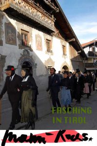 Fasching in Tirol: Vampeler Reiten in Axams