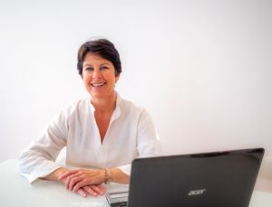 Interview mit Claudia Hatzl von Laser Ästhetik am Tegernsee über dauerhafte Haarentfernung