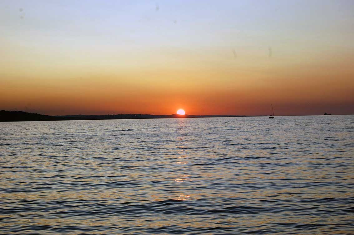 Roadtrip Mittelitalien - Ancona Hafen