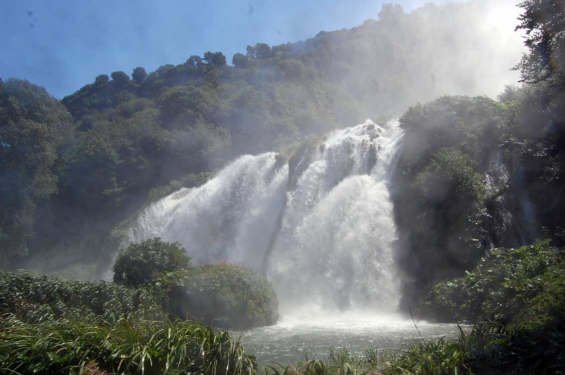 Roadtrip Mittelitalien - Le Marmore Wasserfall