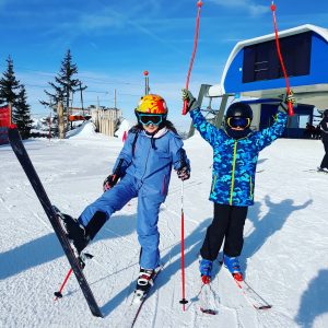 Auszeit auf Skiern mit Kindern