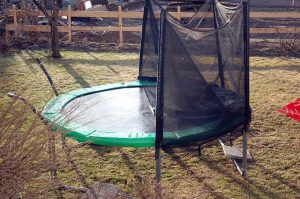 Trampolin reparieren