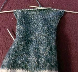 Socken stricken aus Wollresten