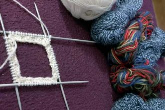 Socken stricken aus Wollresten