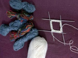 Socken stricken aus Wollresten