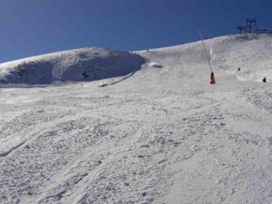 Skifahren mit Teenagern in Tirol