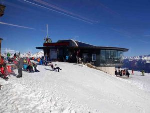 Skifahren mit Teenagern in Tirol