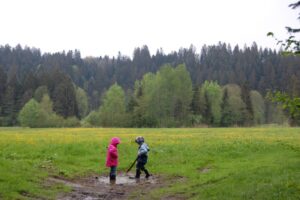 deine Unterstützung für eine glückliche Kindheit: Mach mit beim Giving Tuesday - was ist das?