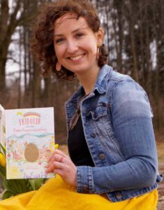 Vereinbarkeit als Privileg und großes Glück: Kinderbuchautorin und Chefredakteurin Madeleine Steindl